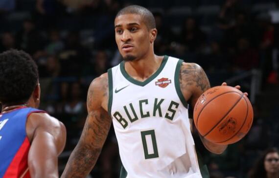 她会制定专 她会制定专