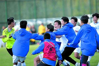 进攻端则需 进攻端则需